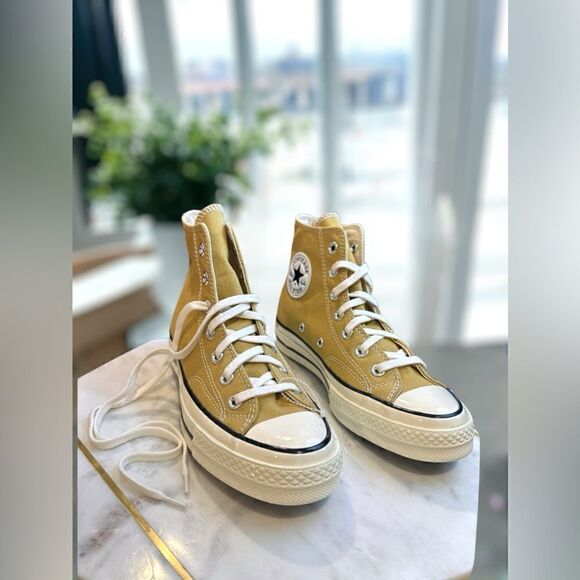 🔥🔥NEW Converse Chuck 70 Hi Limited Edition Sand Dunescape Women's 8 Men’s 6 - Picture 3 of 14